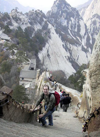 Hua09_The_Climber