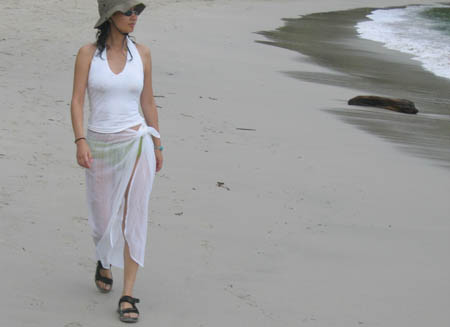 21_on_Playa_Manuel_Antonio