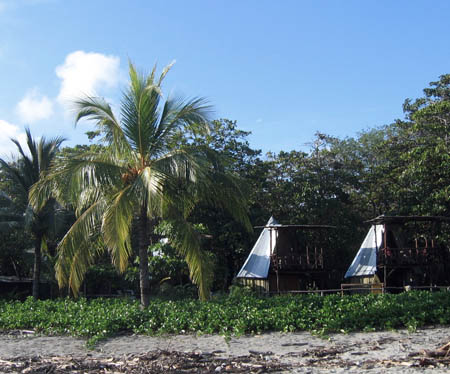 07_funky_beach_houses