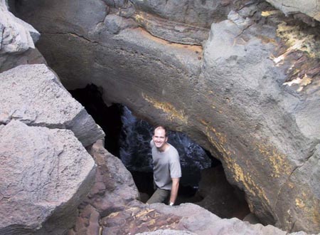 2_05_Cave_Man